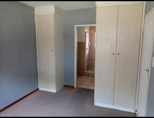 2 BEDROOM APARTMENT FOR SALE IN ERAND GARDENS